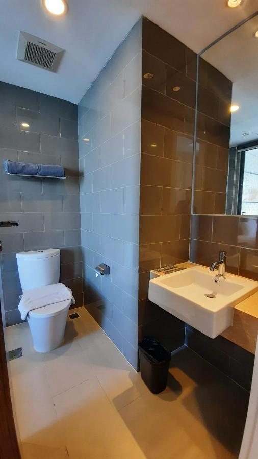 Expressia Hotel มากาซาร์ ภายนอก รูปภาพ