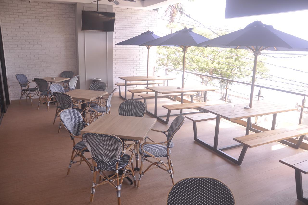 Expressia Hotel มากาซาร์ ภายนอก รูปภาพ