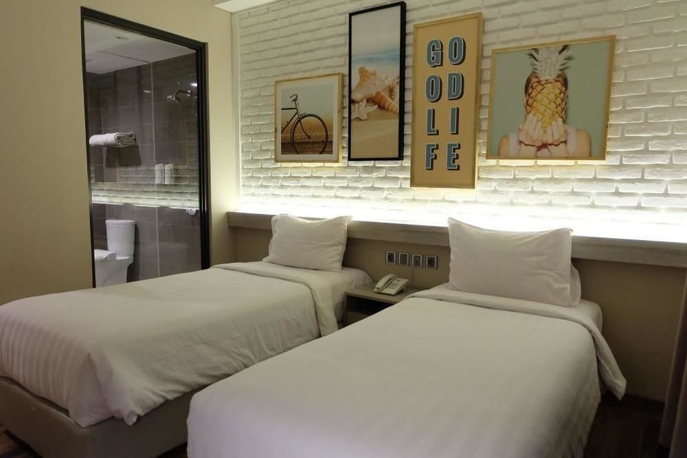 Expressia Hotel มากาซาร์ ภายนอก รูปภาพ
